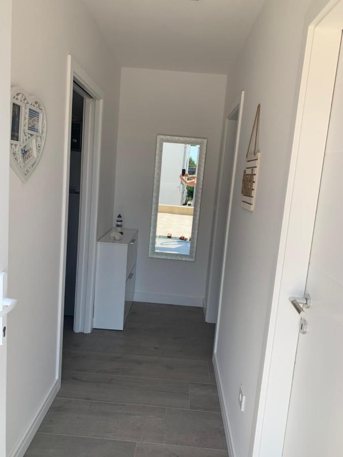 Apartments Mirela Водице Экстерьер фото